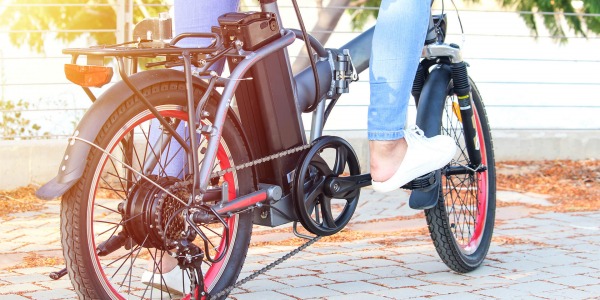 Poradnik zakupowy: jak wybrać rower elektryczny? Wszystko, co musisz wiedzieć 